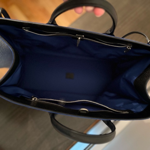 Large Gucci GG Off The Grid Tote - Picture 4 of 7